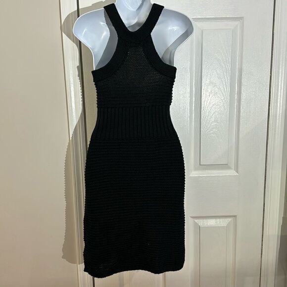 Club Monaco Women's Mixed Stitch Pointelle sleeveless fitted knit dress size SP - Picture 6 of 14